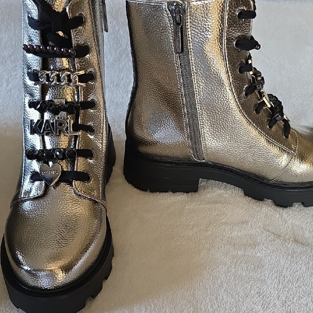 Karl Lagerfeld Paris Metallic Silver Boots with Simmering Chain Accents - Picture 4 of 13